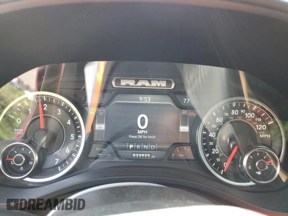 2022 Ram 1500 Big Horn z VIN 1C6RRFFGXNN296442, wystawiony jako Copart lot #64558045 z przebiegiem 33 925 mil mil oraz Szkoda całkowita • Salvage title. Historia ofert i sprzedaży dostępna na DreamBid. Obrazek 9.