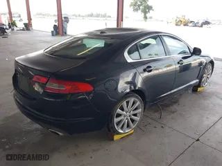 2011 Jaguar XF Premium with VIN SAJWA0GB8BLR82569, listed as a IAAI auction lot 42024636 with 1 mi miles. Bid and sale history available at carsss.com. Image 4.