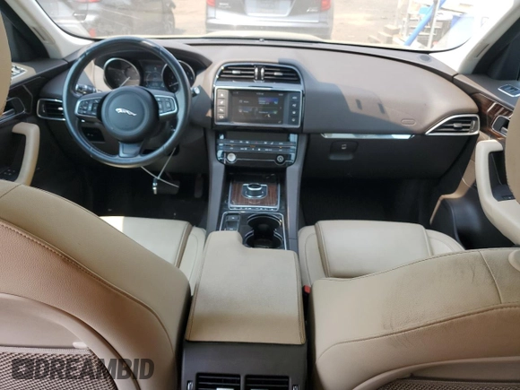 2017 Jaguar F-Pace 35t Prestige with VIN SADCK2BV5HA885091, listed as a Copart auction lot 59938185 with 70,648 mi miles and Salvage title. Bid and sale history available at DreamBid. Image 8.