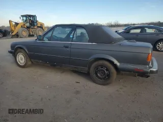 1987 BMW 3 Series z VIN WBABB1301H1928231, wystawiony jako Copart lot #85221174 z przebiegiem 159 400 mil mil oraz Czysty tytuł • Clean title. Historia ofert i sprzedaży dostępna na DreamBid. Obrazek 2.