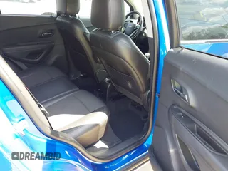 2015 Chevrolet Trax LT with VIN KL7CJLSB0FB118005, listed as a IAAI auction lot 42061422 with 106,873 mi miles. Bid and sale history available at carsss.com. Image 8.