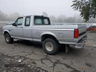 1992 Ford F-150 with VIN 1FTEX14H2NKB15766, listed as a Copart auction lot 77137644 with Not Provided miles and Salvage Title. Bid and sale history available at DreamBid. Image 2.