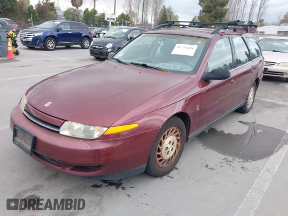 2000 Saturn LW z VIN 1G8JU82F4YY620480, wystawiony jako IAAI lot #41776284 z przebiegiem 242 024 mil mil oraz . Historia ofert i sprzedaży dostępna na DreamBid. Obrazek 2.