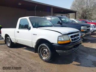 1998 Ford Ranger XL with VIN 1FTYR10C3WUA82722, listed as a IAAI auction lot 41791806 with 178,984 mi miles. Bid and sale history available at carsss.com. Image 1.