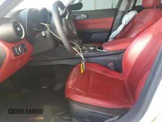 2021 Alfa Romeo Giulia with VIN ZARFAMANXM7645928, listed as a Copart auction lot 83039704 with 36,020 mi miles and Salvage title. Bid and sale history available at DreamBid. Image 7.