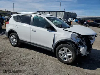 2014 Toyota RAV4 LE with VIN 2T3ZFREV5EW113086, listed as a Copart auction lot 45992415 with 154,491 mi miles and Salvage Title. Bid and sale history available at carsss.com. Image 4.