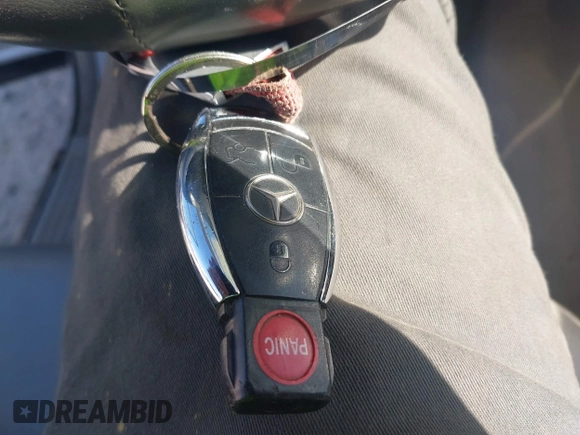 2008 Mercedes-Benz R 3.5L with VIN 4JGCB65E98A071133, listed as a IAAI auction lot 42114647 with 123,389 mi miles and . Bid and sale history available at DreamBid. Image 11.
