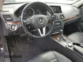 2013 Mercedes-Benz E 350 с VIN WDDKJ5KB7DF210671, выставлен на аукционе Copart как лот 53207205 с пробегом 204 918 миль миль и Чистый • Clean title. История ставок и продаж доступна на DreamBid. Изображение 8.