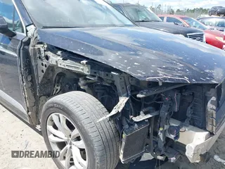 2019 Audi Q7 Premium Plus z VIN WA1LABF70KD010916, wystawiony jako IAAI lot #42027043 z przebiegiem 143 812 mil mil oraz . Historia ofert i sprzedaży dostępna na DreamBid. Obrazek 6.