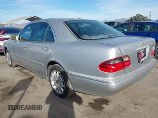 2002 Mercedes-Benz E-Class with VIN WDBJF65J72B485024, listed as a IAAI auction lot 41433088 with 100,100 mi miles. Bid and sale history available at carsss.com. Image 3.