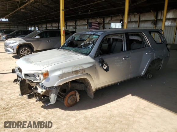 2021 Toyota 4Runner SR5 with VIN JTEMU5JRXM5923400, listed as a Copart auction lot 54572055 with Not provided miles and Non repairable. Bid and sale history available at DreamBid. Image 1.