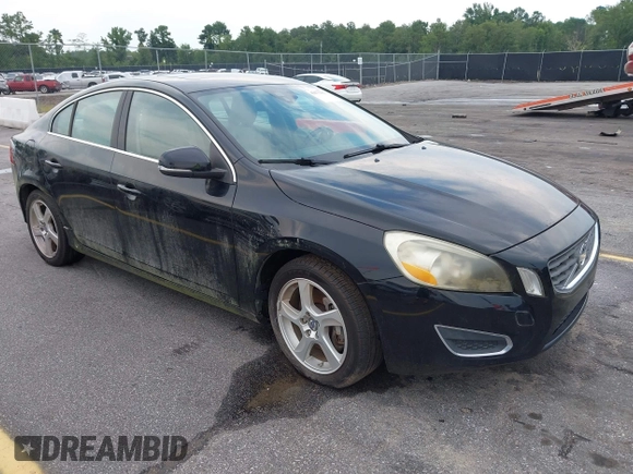 2012 Volvo S60 T5 with VIN YV1622FS1C2088990, listed as a IAAI auction lot 42675481 with 208,000 mi miles and . Bid and sale history available at DreamBid. Image 1.