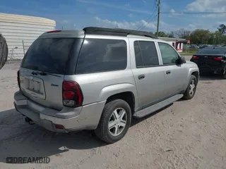 2005 Chevrolet TrailBlazer LS with VIN 1GNES16S356197031, listed as a IAAI auction lot 41717444 with 149,519 mi miles. Bid and sale history available at carsss.com. Image 4.