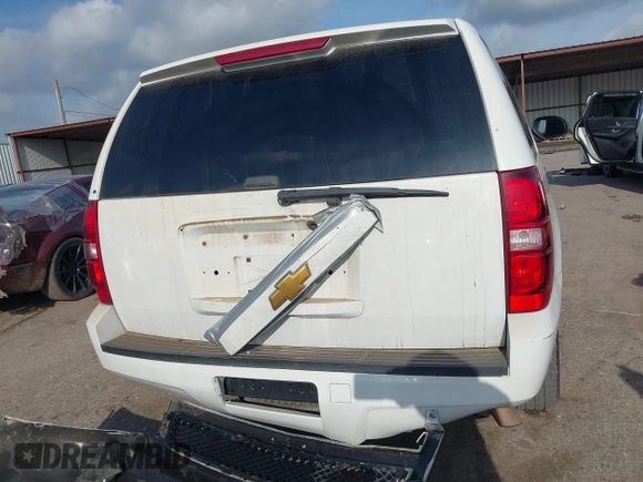 2013 Chevrolet Tahoe Commercial with VIN 1GNLC2E06DR273218, listed as a IAAI auction lot 42459013 with 181,495 mi miles and . Bid and sale history available at DreamBid. Image 17.