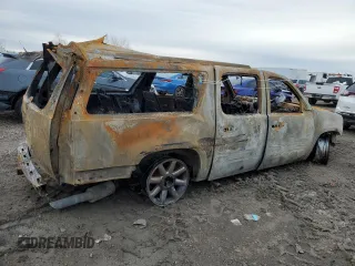 2010 GMC Yukon XL z VIN 1GKUCMEF0AR200343, wystawiony jako Copart lot #44949795 z przebiegiem Nie podano mil oraz Nie do naprawy. Historia ofert i sprzedaży dostępna na DreamBid. Obrazek 3.