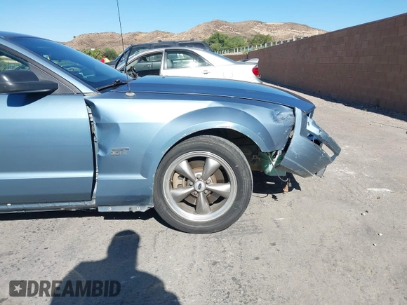 2006 Ford Mustang GT Deluxe with VIN 1ZVHT82H865256343, listed as a IAAI auction lot 42550238 with 153,700 mi miles and . Bid and sale history available at DreamBid. Image 6.
