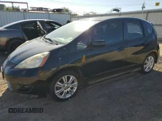 2010 Honda Fit Sport with VIN JHMGE8G46AS017073, listed as a Copart auction lot 58042735 with 156,984 mi miles and Salvage title. Bid and sale history available at DreamBid. Image 1.