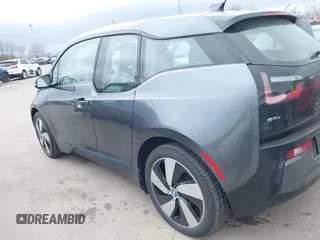 2017 BMW i3 z VIN WBY1Z8C39HV893510, wystawiony jako IAAI lot #41832884 z przebiegiem 59 166 mil mil oraz . Historia ofert i sprzedaży dostępna na DreamBid. Obrazek 14.