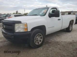 2009 Chevrolet Silverado 1500 Work Truck with VIN 1GCEC14X29Z236202, listed as a Copart auction lot 73400474 with 331,560 mi miles and Salvage Title. Bid and sale history available at DreamBid. Image 1.