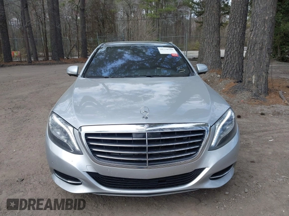 2015 Mercedes-Benz S-Class S 550 with VIN WDDUG8CBXFA151686, listed as a IAAI auction lot 41770180 with 132,516 mi miles. Bid and sale history available at carsss.com. Image 12.