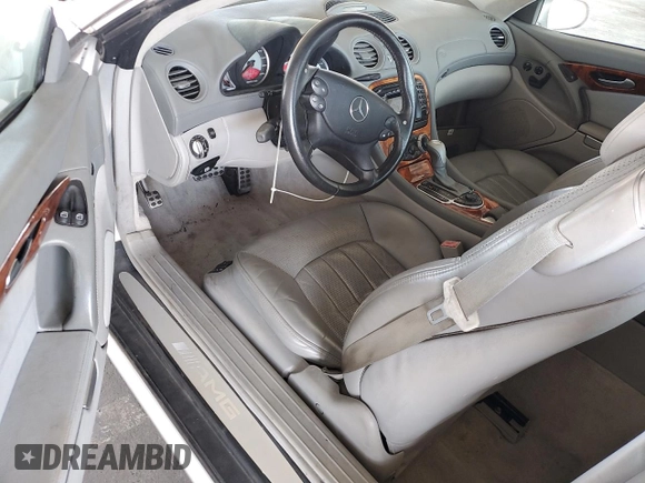 2004 Mercedes-Benz SL 55/63 AMG with VIN WDBSK74F34F069986, listed as a Copart auction lot 62037125 with Not provided miles and Clean title. Bid and sale history available at DreamBid. Image 8.