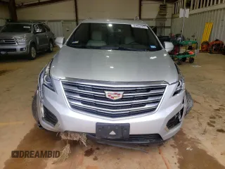 2019 Cadillac XT5 FWD with VIN 1GYKNARS1KZ231504, listed as a Copart auction lot 51952355 with 54,243 mi miles and Salvage title. Bid and sale history available at DreamBid. Image 5.