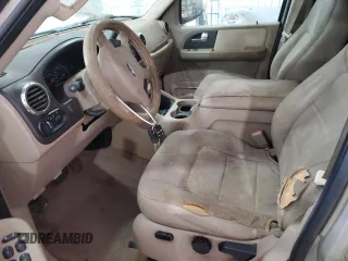 2004 Ford Expedition Special Service z VIN 1FMRU15W94LA96774, wystawiony jako Copart lot #51732085 z przebiegiem 249 080 mil mil oraz Szkoda całkowita • Salvage title. Historia ofert i sprzedaży dostępna na DreamBid. Obrazek 7.