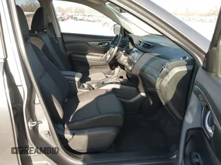 2018 Nissan Rogue SV z VIN JN8AT2MV0JW301660, wystawiony jako IAAI lot #41917845 z przebiegiem 112 416 mil mil oraz . Historia ofert i sprzedaży dostępna na DreamBid. Obrazek 5.