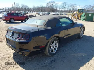 2014 Ford Mustang V6 with VIN 1ZVBP8EM3E5213160, listed as a IAAI auction lot 41664430 with 184,862 mi miles. Bid and sale history available at carsss.com. Image 4.
