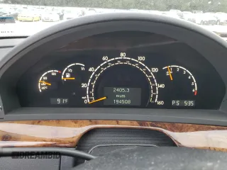 2002 Mercedes-Benz S-Class 5.0L with VIN WDBNG75J32A290483, listed as a Copart auction lot 79610994 with 194,508 mi miles and Salvage Title. Bid and sale history available at carsss.com. Image 9.