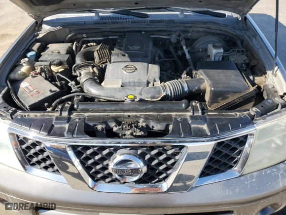 2005 Nissan Pathfinder LE with VIN 5N1AR18U35C736200, listed as a Copart auction lot 52215615 with 166,451 mi miles and Clean Title. Bid and sale history available at carsss.com. Image 12.