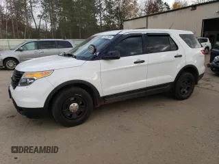 2015 Ford Utility Police Interceptor with VIN 1FM5K8AR7FGC08738, listed as a Copart auction lot 78372454 with 277,199 mi miles and Clean Title. Bid and sale history available at carsss.com. Image 1.