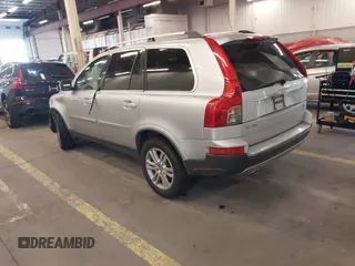 2007 Volvo XC90 V8 with VIN YV4CZ852871404564, listed as a IAAI auction lot 41429219 with 152,512 mi miles. Bid and sale history available at carsss.com. Image 3.