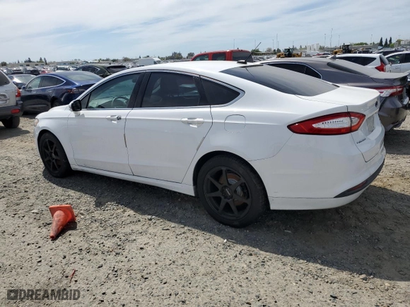 2015 Ford Fusion SE with VIN 3FA6P0HD9FR129981, listed as a Copart auction lot 52900635 with 142,450 mi miles and Clean Title. Bid and sale history available at carsss.com. Image 2.