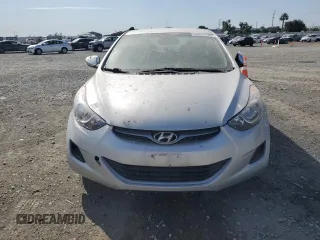 2013 Hyundai Elantra GLS с VIN KMHDH4AE9DU726235, выставлен на аукционе Copart как лот 59017135 с пробегом Не указан миль и Списание • Salvage title. История ставок и продаж доступна на DreamBid. Изображение 5.