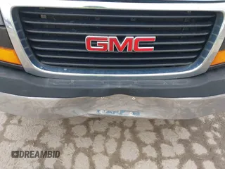 2017 GMC Savana Cargo Van with VIN 1GTW7AFF1H1908678, listed as a IAAI auction lot 41730848 with 145,022 mi miles. Bid and sale history available at carsss.com. Image 6.