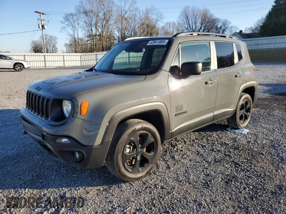 2021 Jeep Renegade Jeepster z VIN ZACNJDAB3MPN08261, wystawiony jako Copart lot #42641885 z przebiegiem 104 725 mil mil oraz Szkoda całkowita • Salvage title. Historia ofert i sprzedaży dostępna na DreamBid. Obrazek 1.