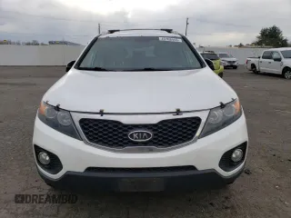 2013 Kia Sorento EX with VIN 5XYKUCA62DG406430, listed as a Copart auction lot 49768465 with 106,438 mi miles and Salvage Title. Bid and sale history available at carsss.com. Image 5.