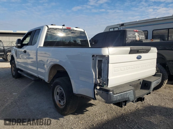 2022 Ford F-250 XL with VIN 1FT7X2B62NEE91107, listed as a Copart auction lot 89368045 with Not Provided miles and Non Repairable. Bid and sale history available at DreamBid. Image 2.
