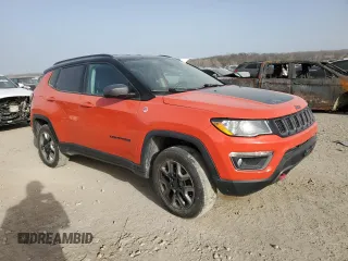 2018 Jeep Compass Trailhawk with VIN 3C4NJDDB4JT130342, listed as a Copart auction lot 49172715 with 112,618 mi miles and Salvage Title. Bid and sale history available at carsss.com. Image 4.