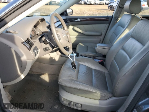 2004 Audi A6 z VIN WAUML64B04N083359, wystawiony jako Copart lot #86759414 z przebiegiem 160 298 mil mil oraz Szkoda całkowita • Salvage title. Historia ofert i sprzedaży dostępna na DreamBid. Obrazek 7.