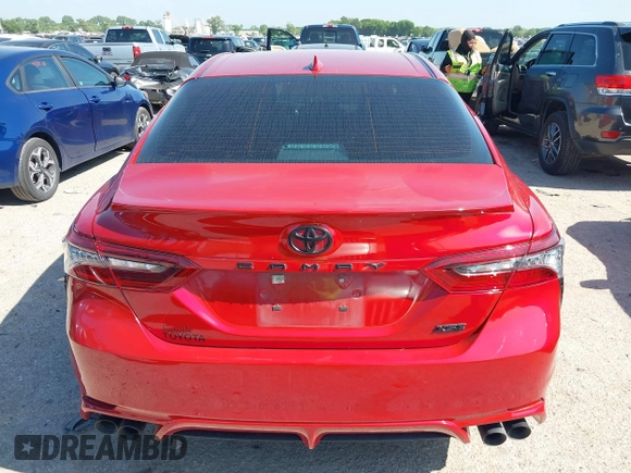 2022 Toyota Camry XSE z VIN 4T1K61AK1NU006141, wystawiony jako IAAI lot #42078782 z przebiegiem 55 637 mil mil oraz . Historia ofert i sprzedaży dostępna na DreamBid. Obrazek 16.
