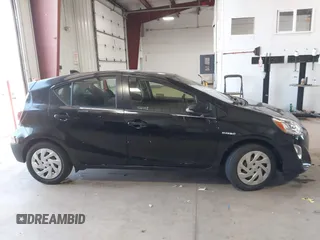 2016 Toyota Prius One with VIN JTDKDTB39G1122091, listed as a IAAI auction lot 41976436 with 82,118 mi miles and . Bid and sale history available at DreamBid. Image 12.