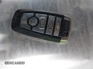 2021 Ford F-150 XL с VIN 1FTEW1C84MKE87869, выставлен на аукционе IAAI как лот 42476460 с пробегом 83 433 миль миль и . История ставок и продаж доступна на DreamBid. Изображение 11.