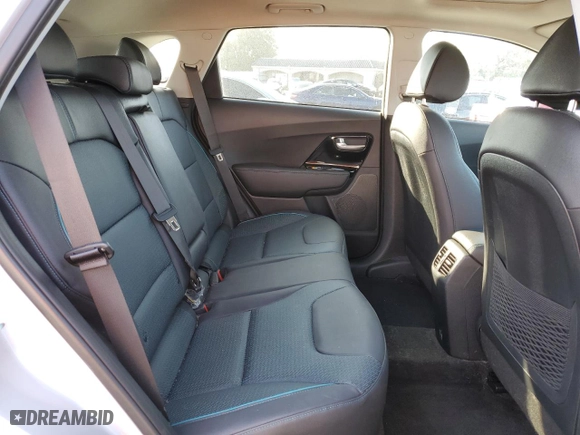 2020 Kia Niro EV EX Premium with VIN KNDCE3LG6L5065953, listed as a Copart auction lot 42992035 with 28,599 mi miles and Salvage Title. Bid and sale history available at carsss.com. Image 12.