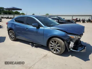 2018 Mazda 3 Touring z VIN 3MZBN1V35JM238103, wystawiony jako Copart lot #56770875 z przebiegiem 66 747 mil mil oraz Szkoda całkowita • Salvage title. Historia ofert i sprzedaży dostępna na DreamBid. Obrazek 4.