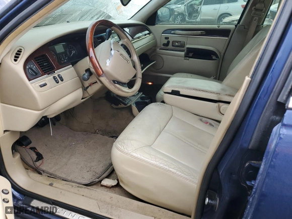 2009 Lincoln Town Car Signature Limited with VIN 2LNHM82V79X602466, listed as a Copart auction lot 80659254 with 0 mi miles and Salvage Title. Bid and sale history available at carsss.com. Image 7.