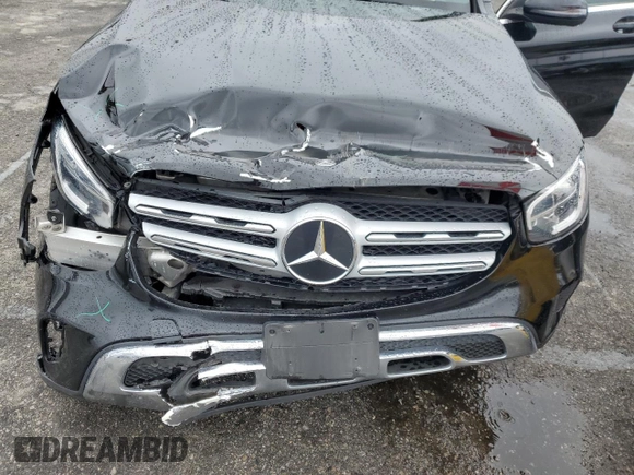 2020 Mercedes-Benz GLC with VIN W1N0G8DB9LF796540, listed as a Copart auction lot 66712382 with 32,841 mi miles. Bid and sale history available at carsss.com. Image 7.