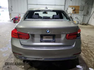 2016 BMW 3 Series 328i xDrive z VIN WBA8E3G57GNU03863, wystawiony jako Copart lot #43812935 z przebiegiem 79 616 mil mil oraz Szkoda całkowita • Salvage title. Historia ofert i sprzedaży dostępna na DreamBid. Obrazek 6.