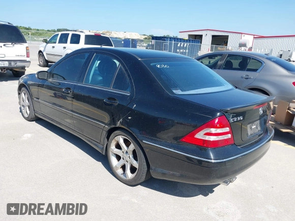 2007 Mercedes-Benz C 230 Sport с VIN WDBRF52H17F929030, выставлен на аукционе IAAI как лот 42445223 с пробегом Не указан миль и . История ставок и продаж доступна на DreamBid. Изображение 3.